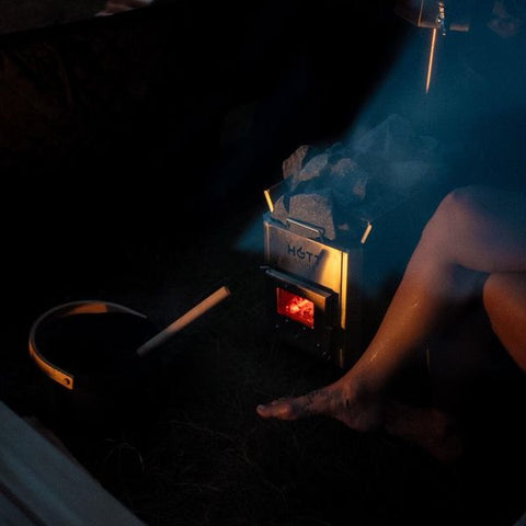 Bastutält från Hott Sauna hos en kund, foto ur en recension