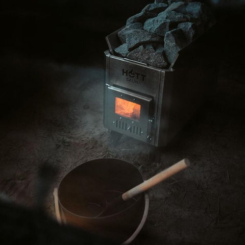 Bastutält från Hott Sauna hos en kund, foto ur en recension