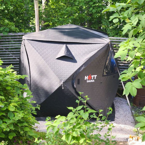 Bastutält från Hott Sauna hos en kund, foto ur en recension