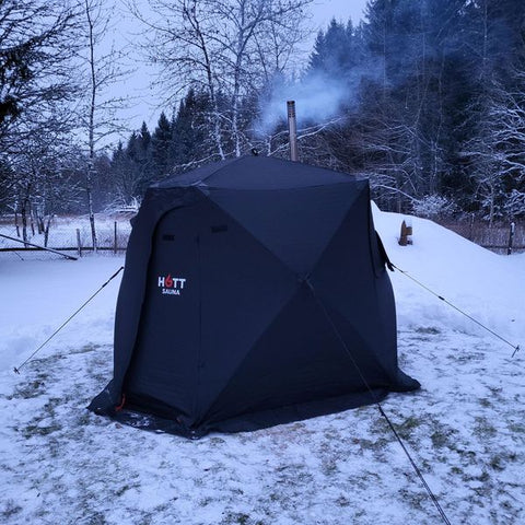 Bastutält från Hott Sauna hos en kund, foto ur en recension