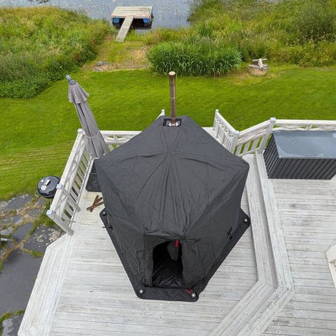 Bastutält från Hott Sauna hos en kund, foto ur en recension