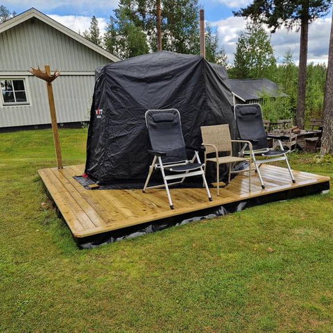 Bastutält från Hott Sauna hos en kund, foto ur en recension