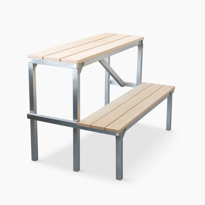 Hott basubänk i två nivåer