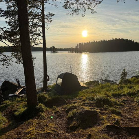 Bastutält från Hott Sauna hos en kund, foto ur en recension