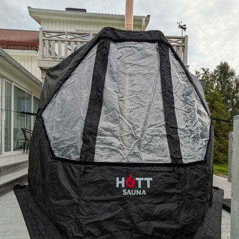 Bastutält från Hott Sauna hos en kund, foto ur en recension